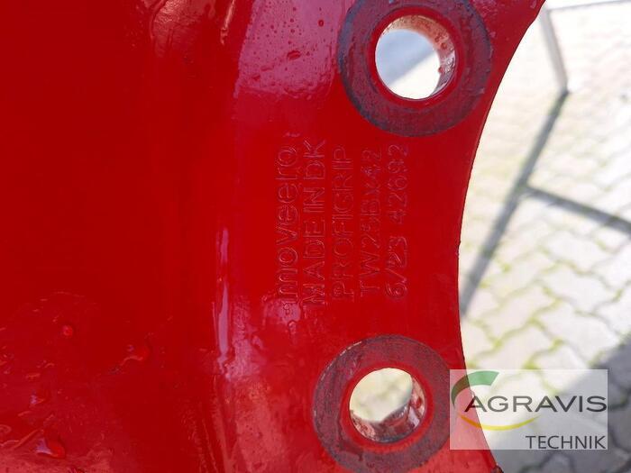 Trelleborg Premia KR VF710/60R42 – foto 6 – kavel bij AB Auction, Lindau