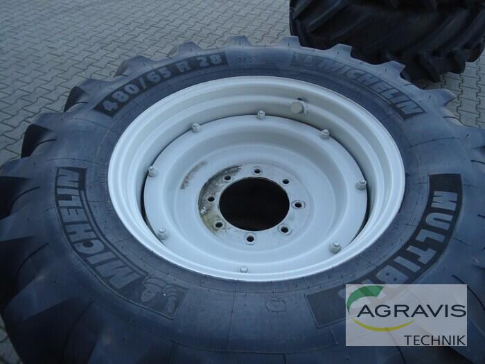 KR 480/65R28