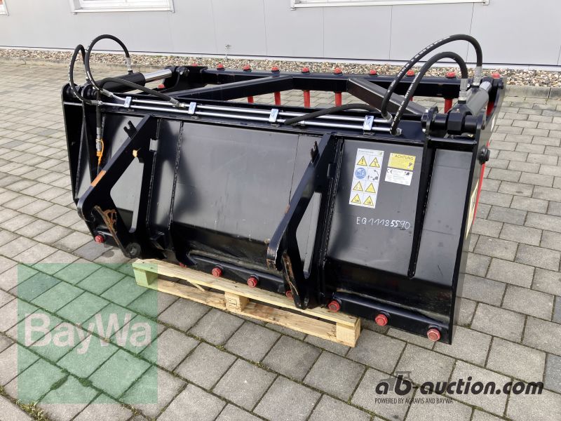 DUNG- UND SILAGEZANGE M 1900MM