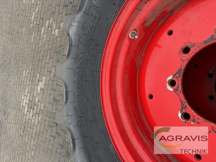 Bkt pflegebereifung bkt 380 / 85 r 24 + 420 / 85 r 38 – foto 4 – kavel bij AB Auction, Ahaus-Wessum