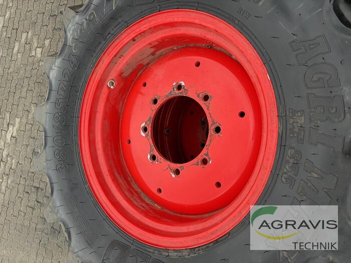 Bkt pflegebereifung bkt 380 / 85 r 24 + 420 / 85 r 38 – foto 6 – kavel bij AB Auction, Ahaus-Wessum